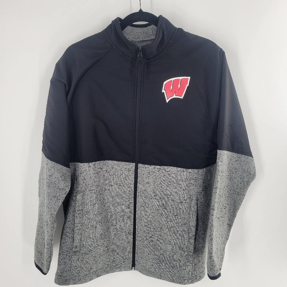 Wisconsin Badgers Fanatics Durable Reglan Full Zip Jacket‎ Size M